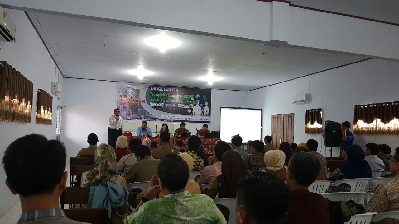 SMK Tangkas Teknologi : Lokakarya Makassar  Dicoding 